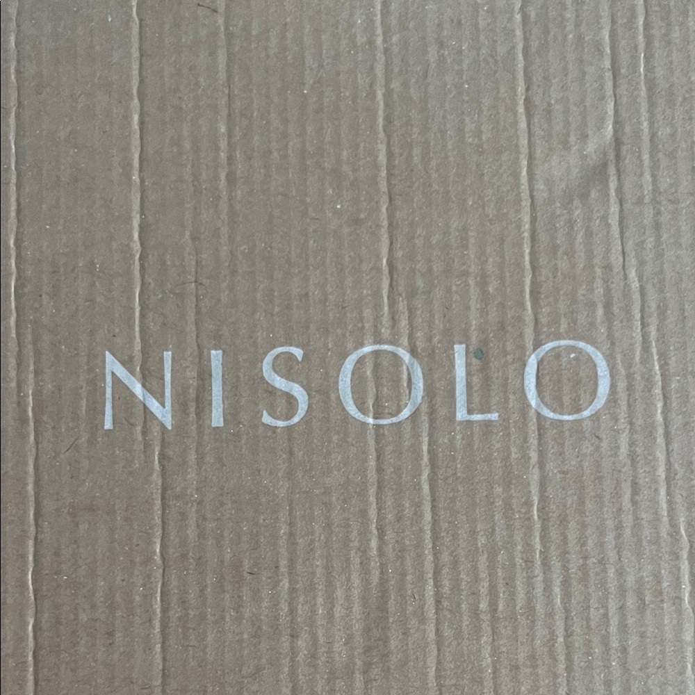 Nisolo Bria Court Sneaker in Light Beige - Picture 5 of 6